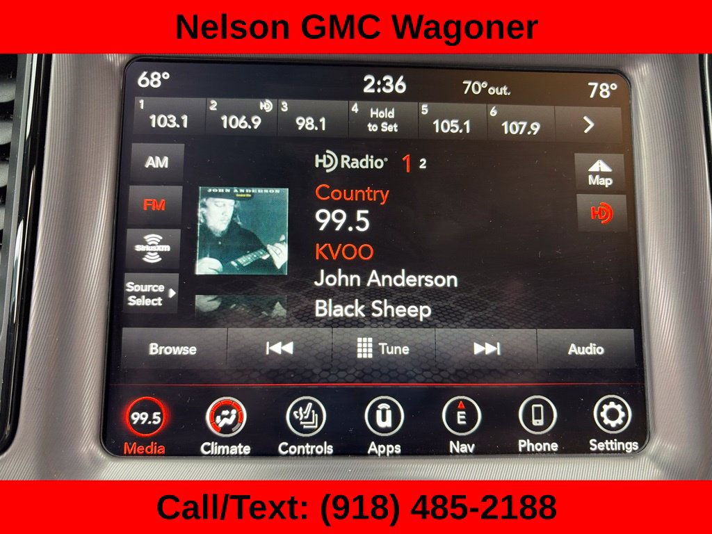 Used 2023 Dodge Challenger SXT w/ Plus Package RWD image 24