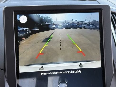 Used 2021 Ford Edge Titanium FWD image 17