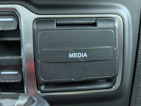 New 2025 Jeep Wrangler Sahara image 22