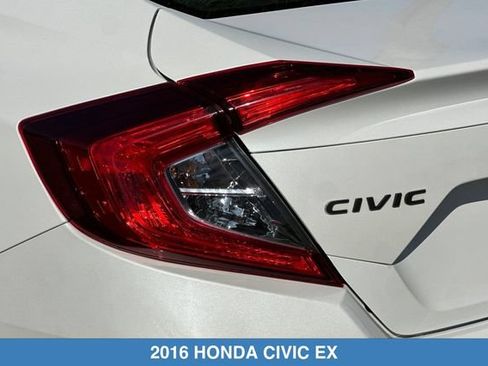 Used 2016 Honda Civic EX image 28