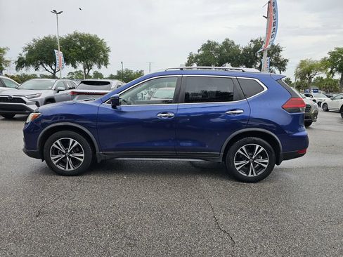 Used 2019 Nissan Rogue SV w/ Premium Package FWD image 5