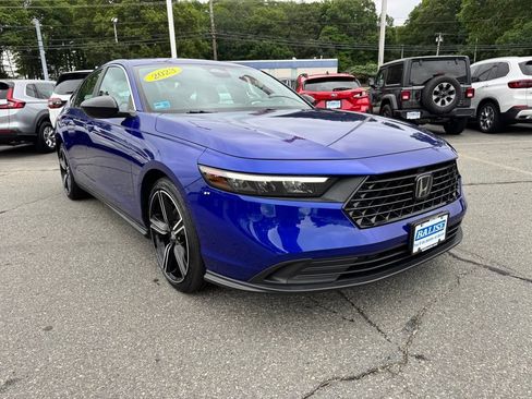 Used 2023 Honda Accord Sport image 8