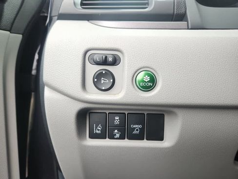 Certified 2021 Honda Ridgeline RTL image 34