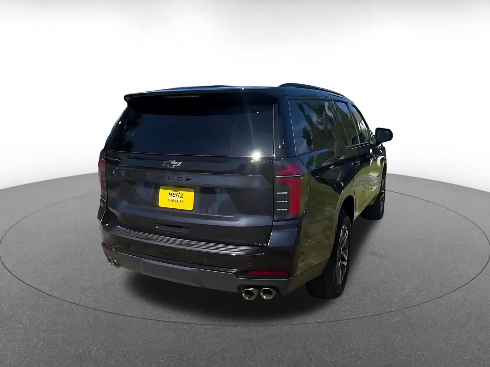 Used 2025 Chevrolet Tahoe Z71 AWD/4WD image 13