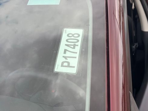Certified 2024 Nissan Sentra SV FWD image 32