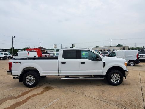 Used 2017 Ford F250 XLT image 5