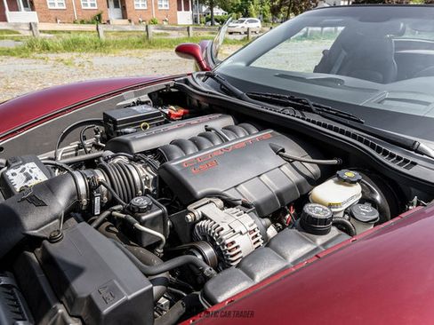 Used 2007 Chevrolet Corvette Coupe w/ Preferred Equipment Group RWD image 24