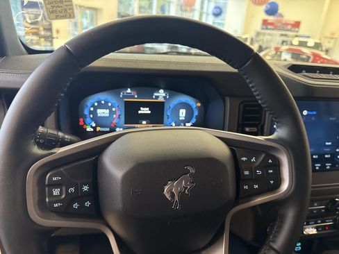 New 2025 Ford Bronco Badlands w/ Sasquatch Package AWD/4WD image 42