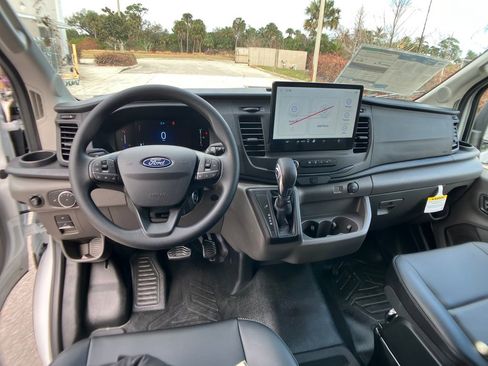 New 2026 Ford Transit 250 148 Medium Roof image 7