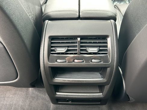 Used 2024 BMW X5 xDrive40i w/ Parking Assistance Package AWD/4WD image 33
