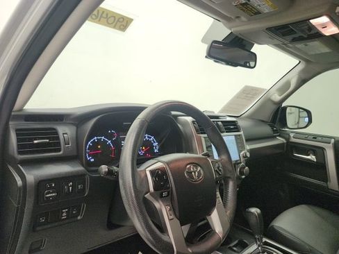 Used 2022 Toyota 4Runner SR5 Premium w/ Moonroof Package image 12