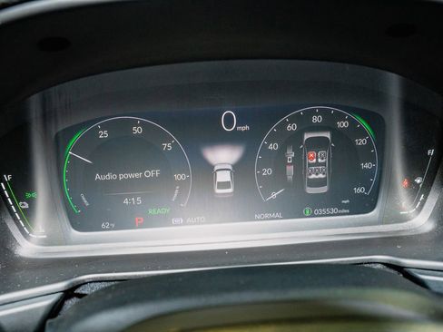 Used 2023 Honda Accord Sport image 16