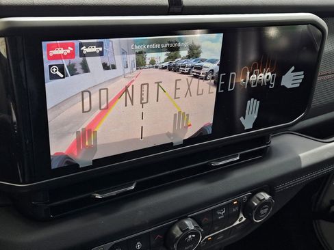 New 2026 Jeep Gladiator Rubicon AWD/4WD image 18