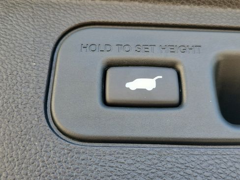 Used 2023 Honda Odyssey EX-L image 13