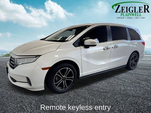 Used 2021 Honda Odyssey EX-L image 2