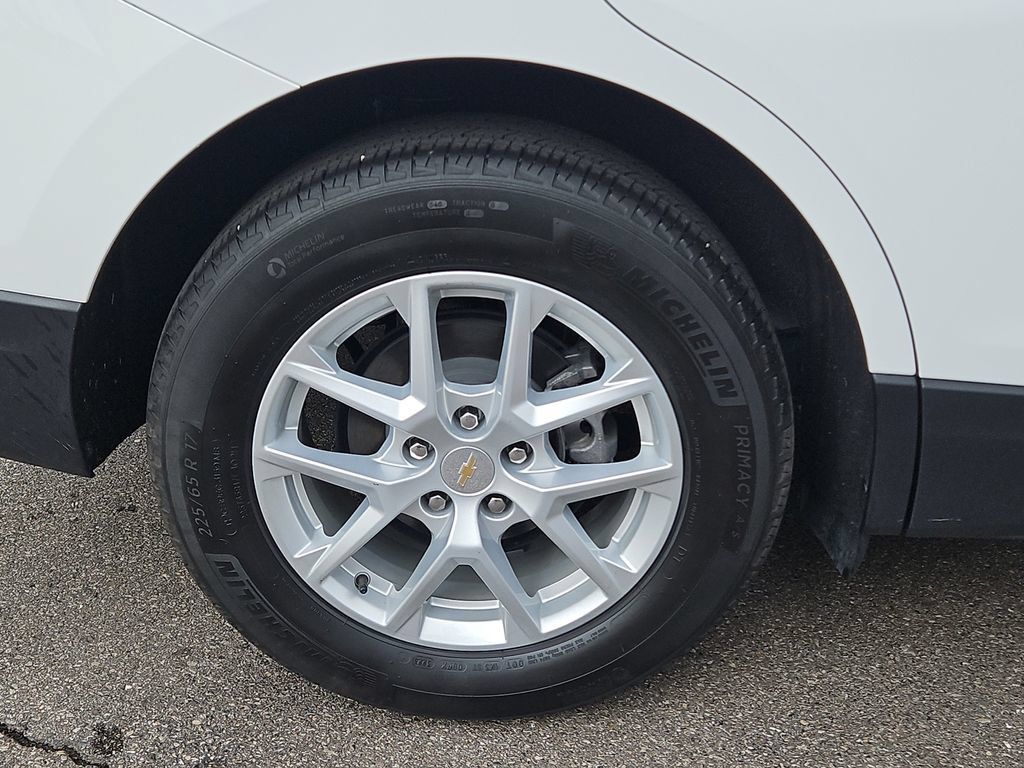 Used 2024 Chevrolet Equinox LS w/ LS Convenience Package FWD image 7