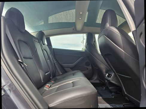 Used 2023 Tesla Model 3 Standard Range RWD image 23