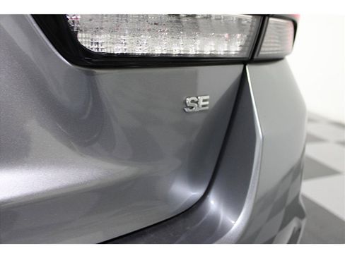 Used 2020 Mitsubishi Outlander Sport SE image 17