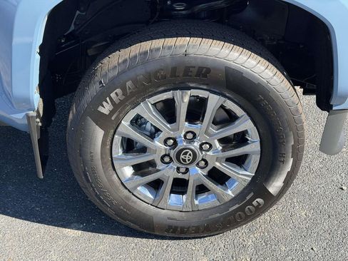 Certified 2026 Toyota Tacoma Limited image 26