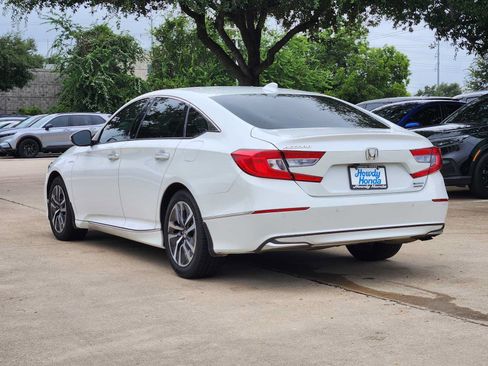 Used 2020 Honda Accord Touring image 5