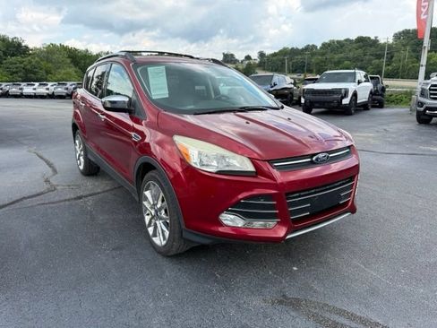 Used 2016 Ford Escape SE w/ SE Chrome Package AWD/4WD image 3