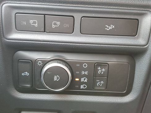 Used 2022 Ford F150 XLT w/ Equipment Group 302A High image 21