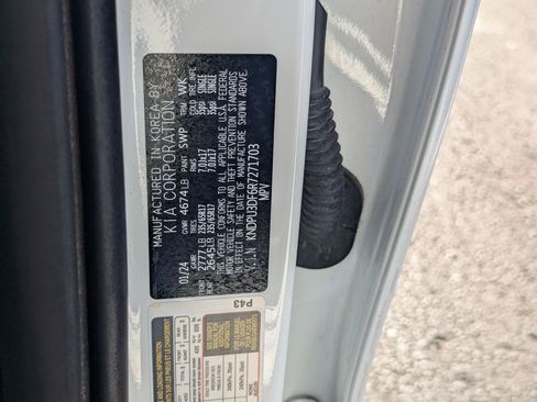 Used 2024 Kia Sportage LX image 31