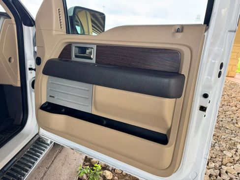 Used 2013 Ford F150 Lariat w/ Luxury Equipment Group RWD image 27