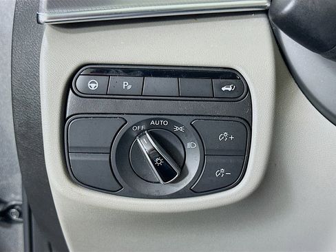 Used 2023 INFINITI QX50 Luxe image 22