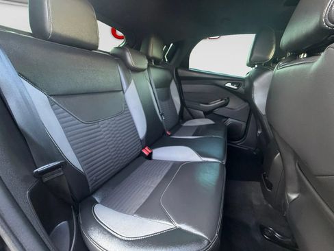Used 2017 Ford Focus ST w/ Equipment Group 401A FWD image 30