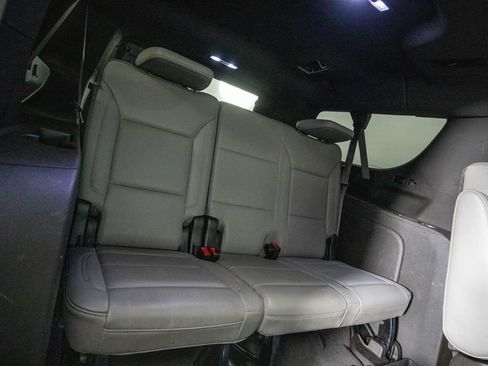 Used 2021 GMC Yukon XL SLT w/ SLT Premium Package RWD image 13