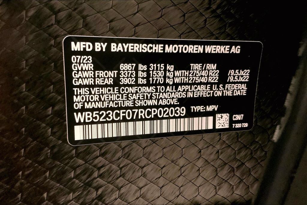 Certified 2024 BMW iX xDrive50 w/ Premium Package AWD/4WD image 31