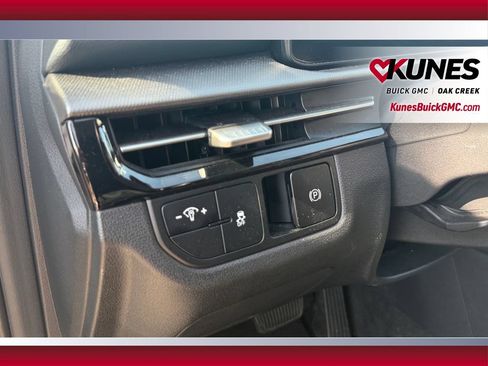 Used 2026 Kia Sportage LX FWD image 19
