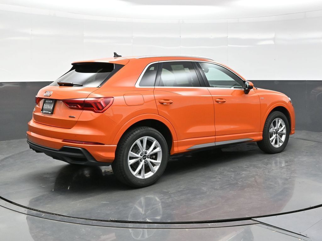 Used 2025 Audi Q3 2.0T Premium AWD/4WD image 7