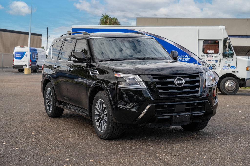 Used 2023 Nissan Armada SL w/ Midnight Edition Package RWD image 1
