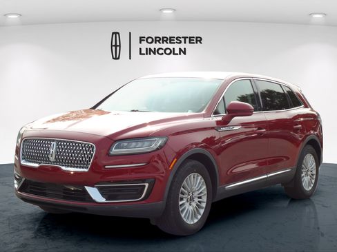 Used 2019 Lincoln Nautilus FWD image 7