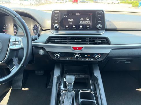 Used 2020 Kia Telluride LX FWD image 20