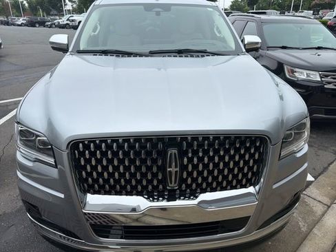 Used 2024 Lincoln Navigator Black Label AWD/4WD image 6