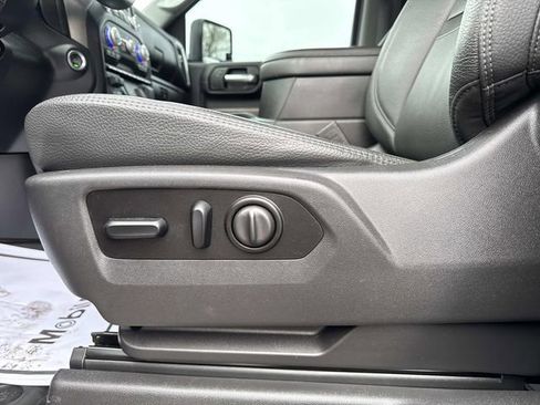 Used 2021 GMC Sierra 2500 Denali w/ Denali Black Diamond Edition image 25