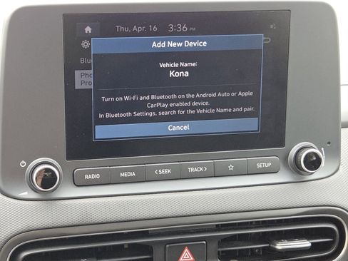 Used 2023 Hyundai Kona SEL AWD/4WD image 3