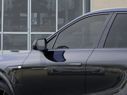 New 2026 Cadillac Lyriq V image 12