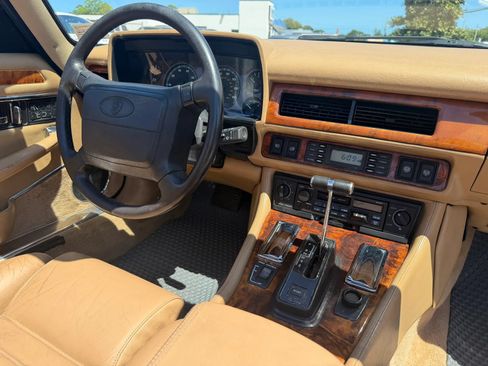 Used 1993 Jaguar XJS 4.0 Convertible RWD image 22