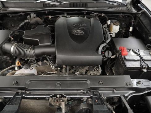 Used 2023 Toyota Tacoma SR AWD/4WD image 50