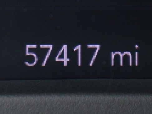 Used 2021 RAM 5500 Tradesman w/ Chrome Appearance Group image 21