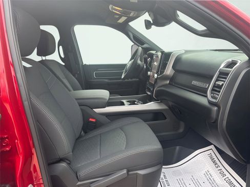 New 2026 RAM 3500 Big Horn AWD/4WD image 15
