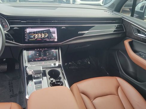 Certified 2023 Audi Q7 2.0T Premium Plus w/ Premium Plus Package AWD/4WD image 21