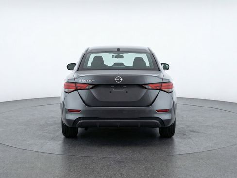 Used 2025 Nissan Sentra S image 7