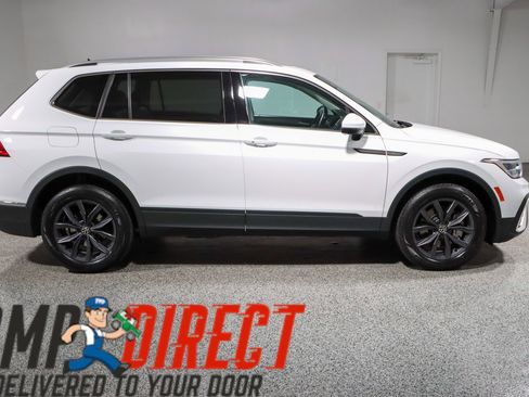 Used 2022 Volkswagen Tiguan SE AWD/4WD image 6