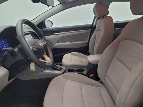 Used 2020 Hyundai Elantra SEL FWD image 17