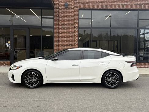 Used 2020 Nissan Maxima 3.5 SL w/ Floor Mat Group image 3